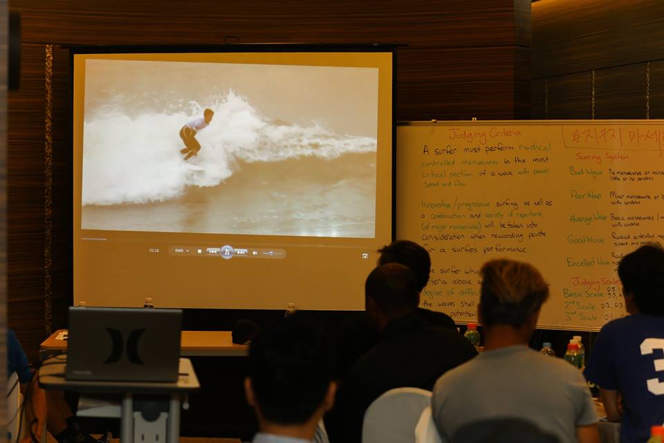 ISA_barusurf_Judge_lv1_201606_3